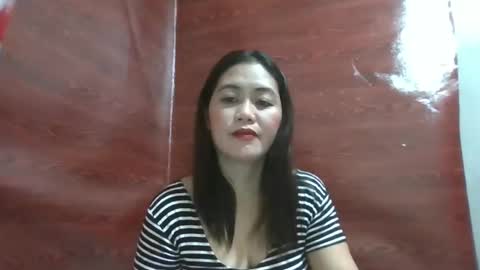 Snapshot of uglypinay69 chatting on March 5, 1:28 pm neth online show from March 5, 1:28 pm
