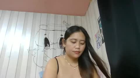 Snapshot of uglypinay69 chatting on May 27, 7:22 pm neth online show from May 27, 7:22 pm