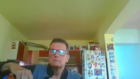 ulmeni4 online show from May 5, 11:51 am