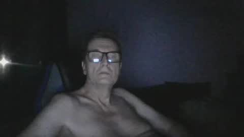 Snapshot of ulmeni4 chatting on August 2, 7:12 pm ulmeni4 online show from August 2, 7:12 pm