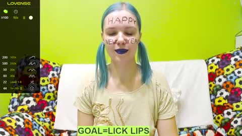 Roxy online show from December 30, 9:19 pm