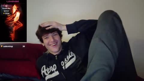 Snapshot of ultrakang69 chatting on December 21, 9:01 am ultrakang69 online show from December 21, 9:01 am