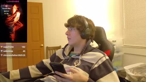 Snapshot of ultrakang69 chatting on February 2, 11:51 am ultrakang69 online show from February 2, 11:51 am