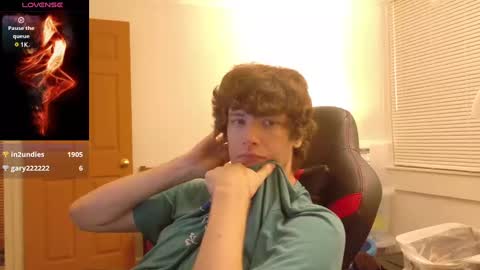 Snapshot of ultrakang69 chatting on February 3, 9:19 am ultrakang69 online show from February 3, 9:19 am