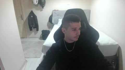 hi im mike tyson -  online show from November 7, 7:58 pm