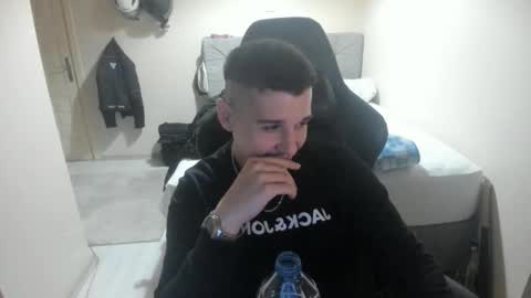 hi im mike tyson -  online show from November 9, 6:28 pm