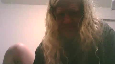 Snapshot of umbrado chatting on October 23, 1:21 pm umbrado online show from October 23, 1:21 pm