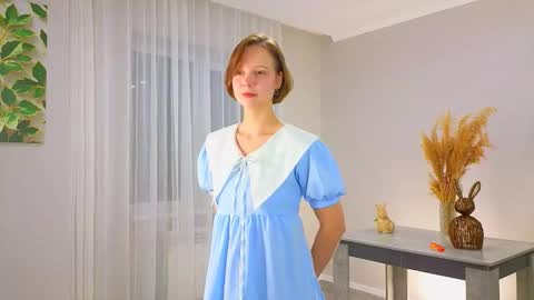 Snapshot of umbravelour chatting on November 27, 4:53 pm Kira online show from November 27, 4:53 pm