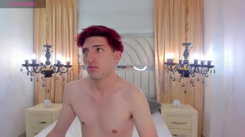 Un Slutty online show from January 25, 10:51 am