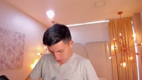 Un Slutty online show from September 24, 7:39 pm