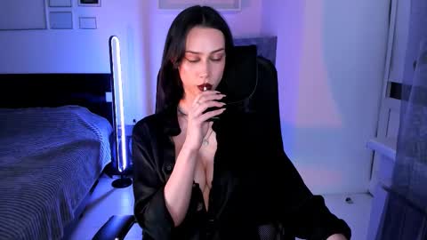 unaericaabistrong online show from February 24, 6:50 pm