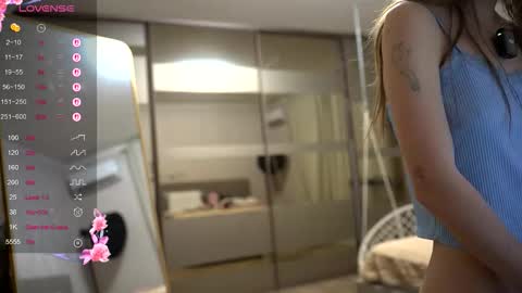 unarks online show from November 11, 7:36 pm