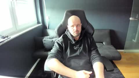 Uncle Bear online show from March 28, 10:26 am