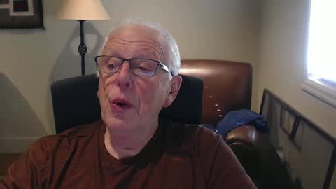 Snapshot of uncut_cumslut chatting on September 21, 10:33 pm uncut_cumslut online show from September 21, 10:33 pm