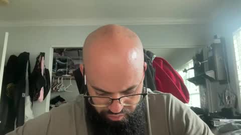 uncutbeard129840 online show from November 6, 11:59 pm