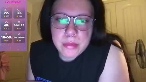 Snapshot of uncutc0wboy chatting on February 15, 8:00 am saint online show from February 15, 8:00 am