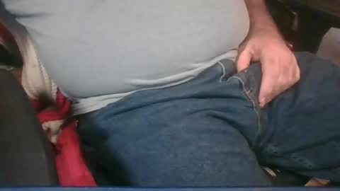 Snapshot of uncutmike7x5 chatting on November 23, 8:41 pm uncutmike7x5 online show from November 23, 8:41 pm