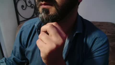 Giov online show from April 15, 4:47 pm