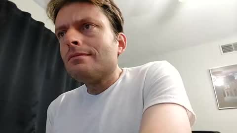 Snapshot of undress_me_ chatting on December 6, 12:49 pm undress me online show from December 6, 12:49 pm