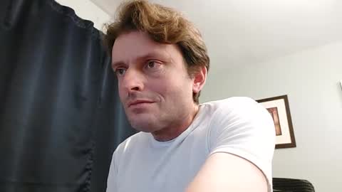 Snapshot of undress_me_ chatting on February 23, 11:36 pm undress me online show from February 23, 11:36 pm