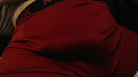 Snapshot of uneedadaddii chatting on January 21, 6:43 am . online show from January 21, 6:43 am