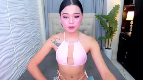 unforgetableasiancock online show from September 30, 9:09 pm