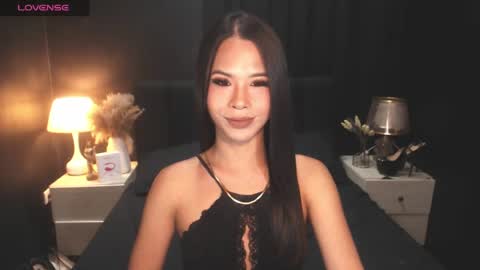 unforgetablekezia online show from July 30, 6:12 am
