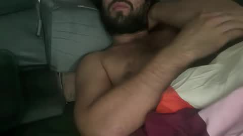 universalstudihoes online show from November 21, 12:15 pm