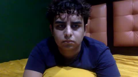 Snapshot of unlimitedfantasy chatting on October 10, 5:39 am Thiago online show from October 10, 5:39 am