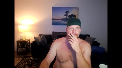 Snapshot of untamedginger chatting on September 22, 8:22 pm UntamedGinger online show from September 22, 8:22 pm