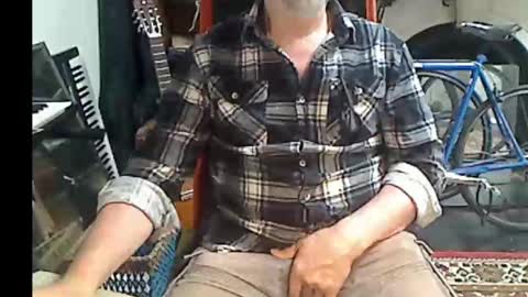 Freddie online show from September 29, 1:22 am