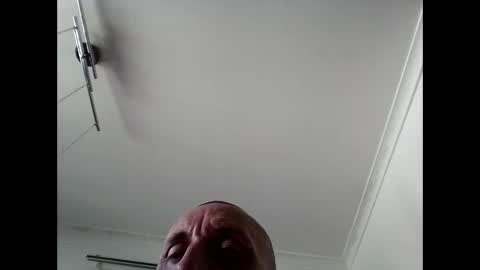 uplatenhorny2379 online show from February 7, 5:44 am