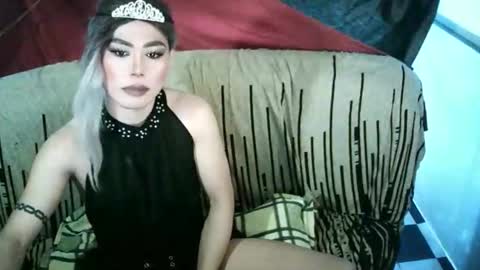 MISS ANNA online show from April 19, 6:07 pm