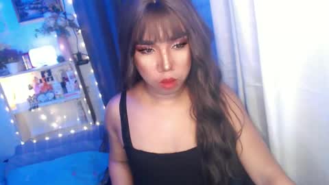 Snapshot of ur_hot_tommiexx chatting on January 24, 11:04 am jennie online show from January 24, 11:04 am