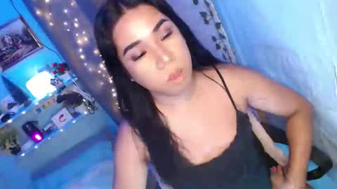 Snapshot of ur_hot_tommiexx chatting on March 1, 2:13 am jennie online show from March 1, 2:13 am