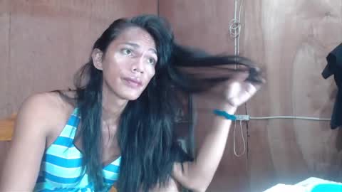 Ur Lovely Pricious online show from May 22, 10:21 am