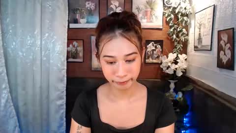 ur_rianlover online show from October 9, 9:24 pm