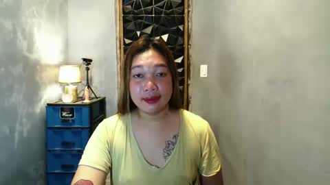 Snapshot of ur_sexychubby69 chatting on May 8, 9:42 pm Maurice online show from May 8, 9:42 pm