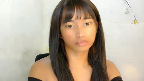 Ellie online show from April 10, 10:58 pm