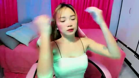 Snapshot of ur_sweetgirl_clarace chatting on October 17, 6:27 am ur_sweetgirl_clarace online show from October 17, 6:27 am