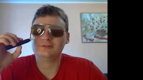 Snapshot of uraganbate chatting on February 10, 10:41 am Alex online show from February 10, 10:41 am