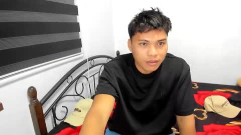 urasian_ajie online show from April 9, 1:05 pm