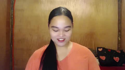 Snapshot of urasian_hotchix69 chatting on December 12, 2:55 pm Lycah online show from December 12, 2:55 pm
