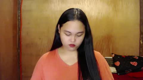 Snapshot of urasian_hotchix69 chatting on December 30, 3:57 pm Lycah online show from December 30, 3:57 pm