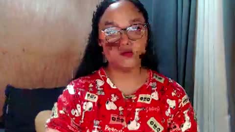 Snapshot of urasian_hotchix69 chatting on October 6, 6:00 am Lycah online show from October 6, 6:00 am