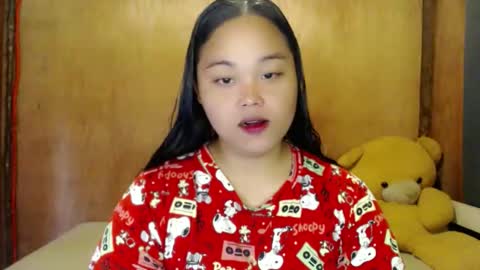 Snapshot of urasian_hotchix69 chatting on October 19, 8:37 am Lycah online show from October 19, 8:37 am