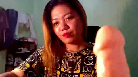 Snapshot of urasian_joy chatting on September 18, 7:27 pm urasian_joy online show from September 18, 7:27 pm