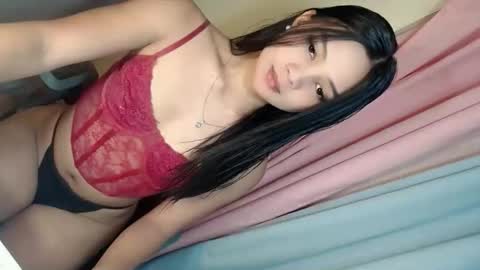 Snapshot of urasian_latinaxxx chatting on May 27, 6:54 am urasian_latinaxxx online show from May 27, 6:54 am