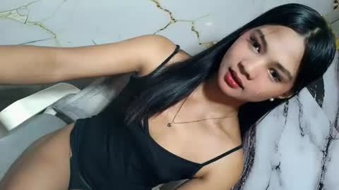 urasian_latinaxxx online show from July 2, 12:54 am