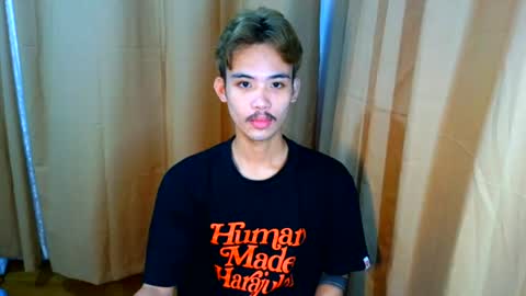 urasiancumboix2 online show from July 4, 5:08 pm